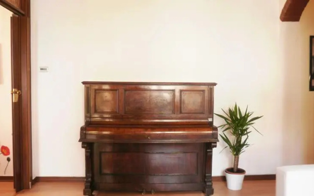 Happy & Beautiful Flat in Milan