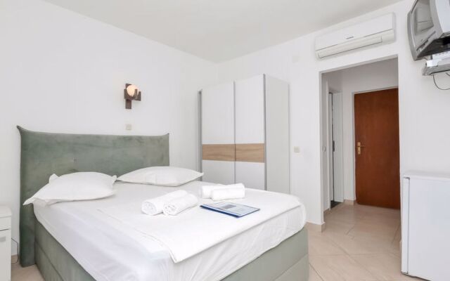 Apartment Rubin Hvar/Pokrivenik 11138
