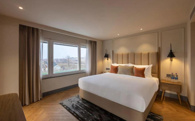 Sarovar Portico Srinagar