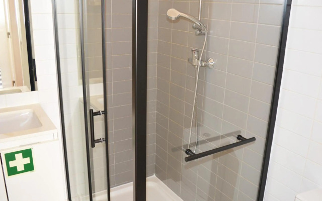 Kalathos House 4 apartment by GT House