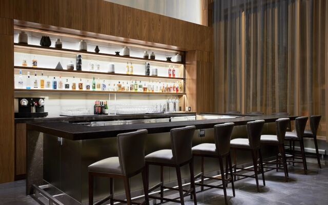 AC Hotel Madison Downtown