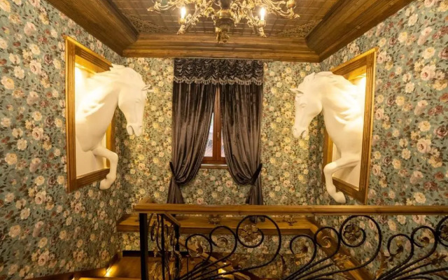 Castle Boutique Hotel