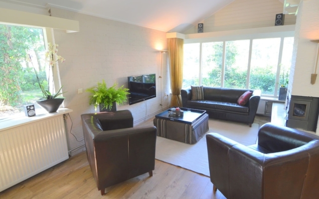 Serene Holiday Home in Haaksbergen with Garden