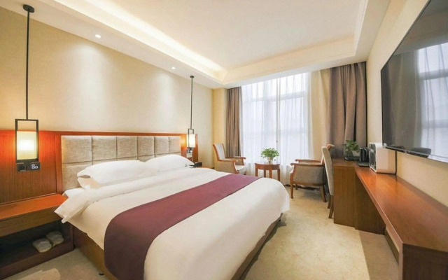 Bohui Boutique Hotel (Wuhan High-speed Railway Station Honggangcheng Subway Station)