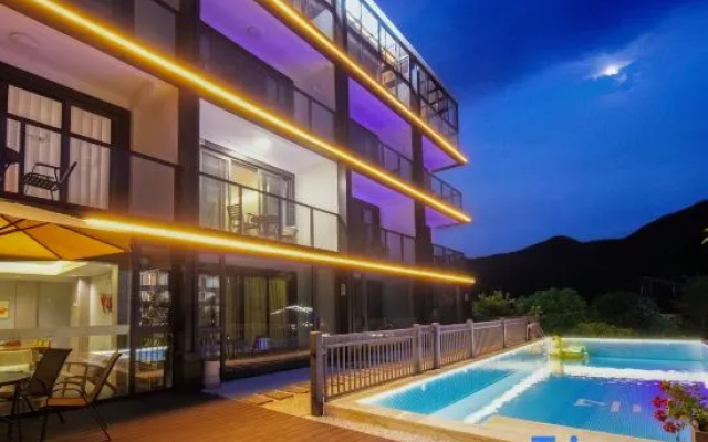 Yunqi (Anji Yunshang Grassland Store) – Pool – Huzhou