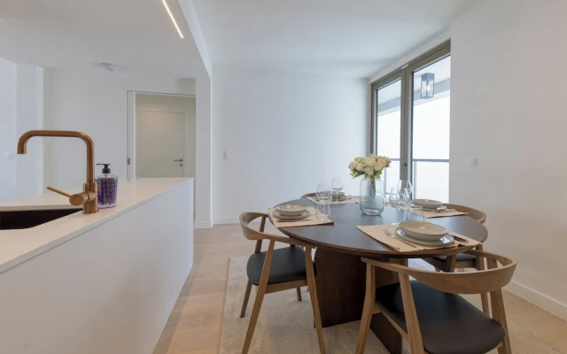 Designer Apartment Hyper Central