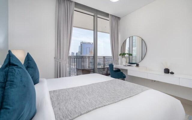 5242 Dubai Marina JBR Beach & Ain Dubai