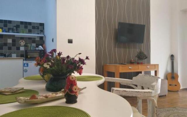 City Square Apartment
