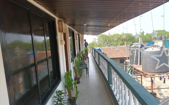 Madan Motels
