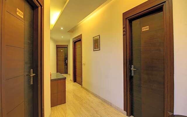 FabHotel Royal Tulip Sushant Lok II