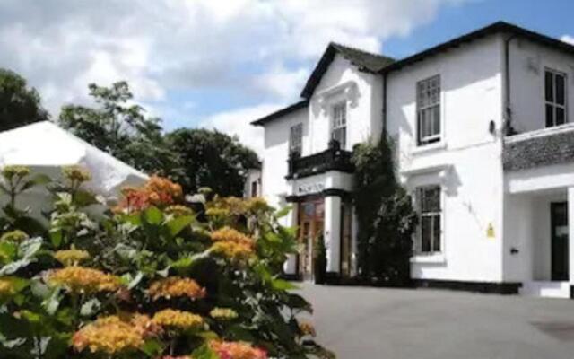 Castlecary House Hotel