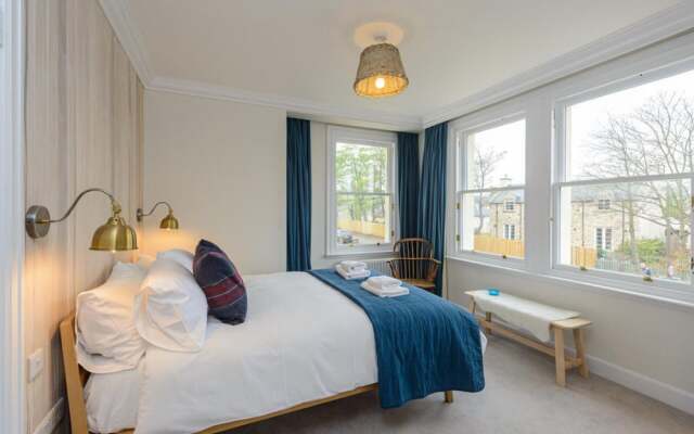 Marine House - 4 Bedrooms