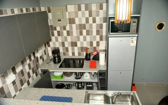 Nigus House