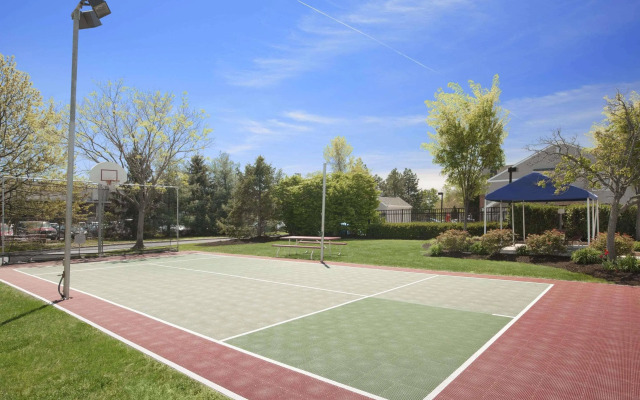Philadelphia Suites-Extended Stay