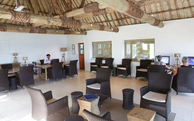 Nakelo Treasure Island Resort & Spa