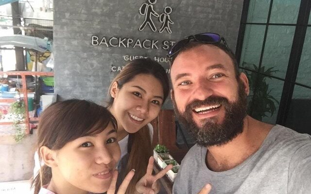 Backpack Station - Hostel