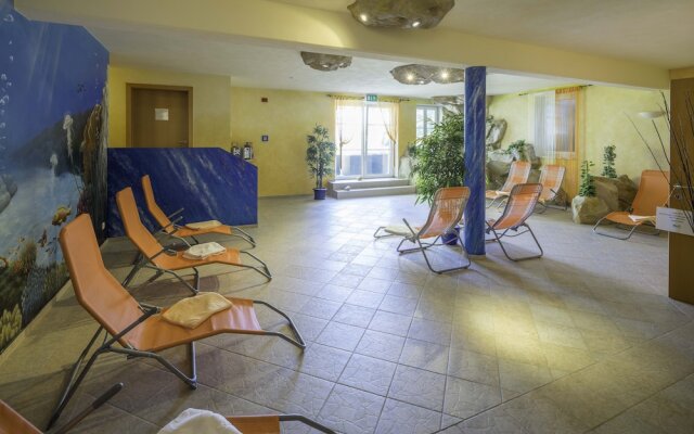 Hotel Oasis Loipersdorf