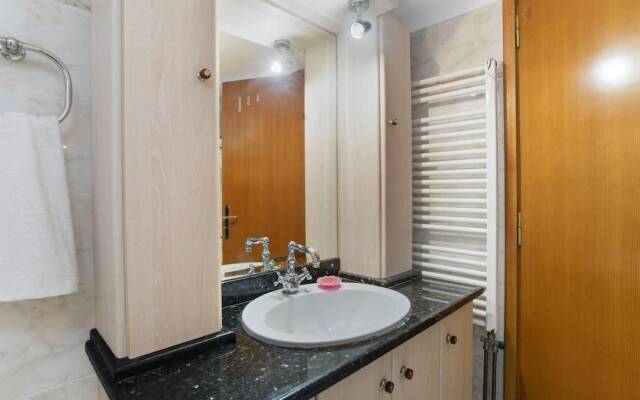Superior Apartment - Overlooking Chania-with Pool