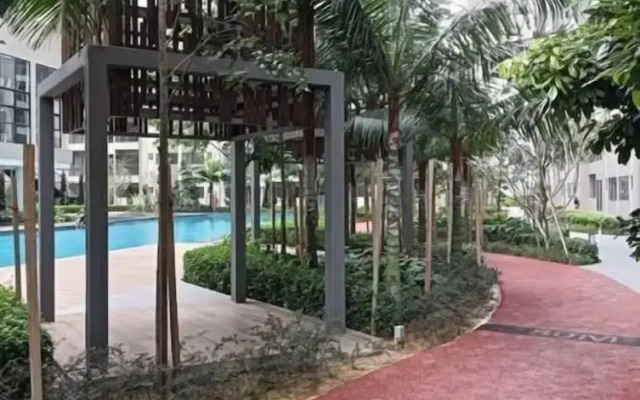 Nilai Youth City C-25-15 4PAX