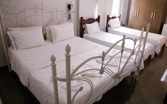Hotel Albinos
