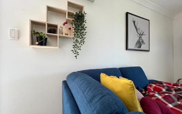 NEW Nordic Star - Cosy Home in Nature with Lake, near town – Guest Rooms – Maleny