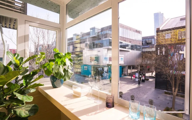 Cactus space- Sanlitun South Street Apt