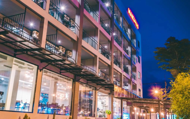 Maikhao Hotel 