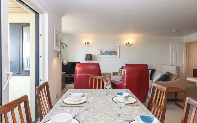 14 Burgh Island Causeway