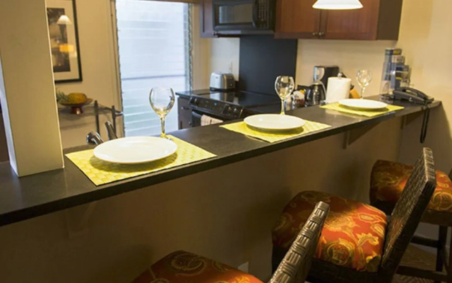 Aina Nalu Condo H104 - 2 Br Condo