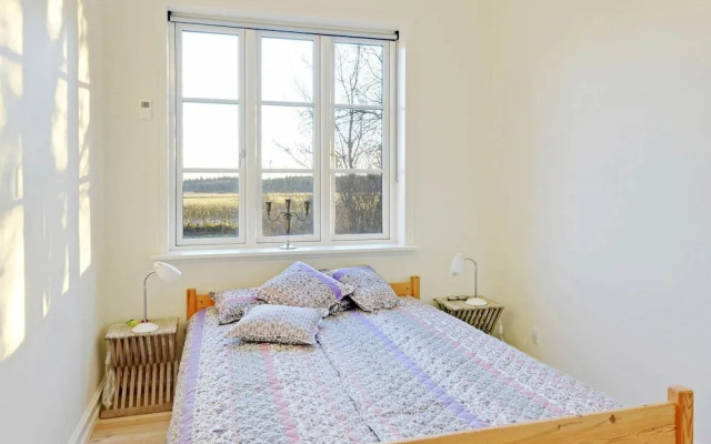 10 Person Holiday Home in Oksbol