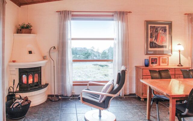 Beautiful Home In Haugesund With Sauna, Wifi And 3 Bedrooms