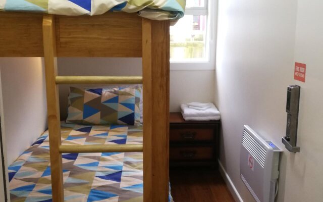 Oxford Queenette Backpackers