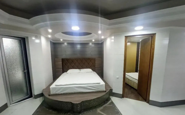 Deluxe Hotel Yerevan