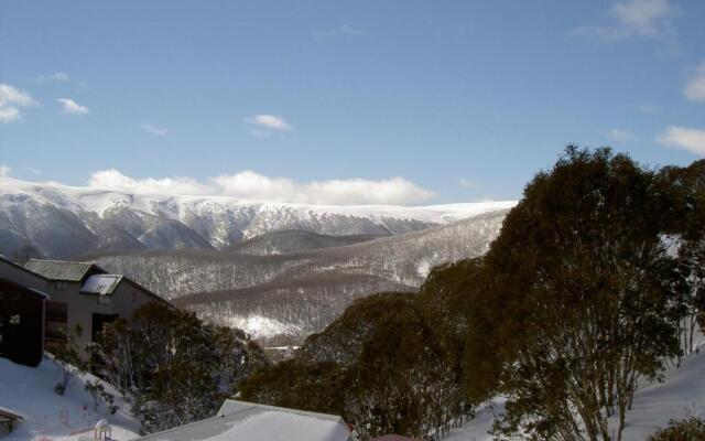Alpine View Apartments