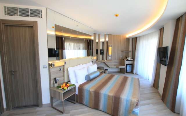 Turunc Premium Hotel