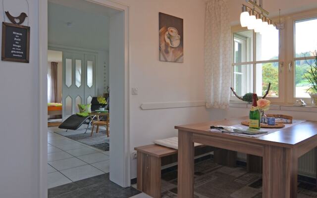 Modern Apartment in Reiste near Forest