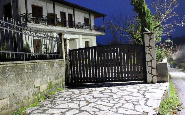 Snow story 1 -Elati, Trikala-2BD