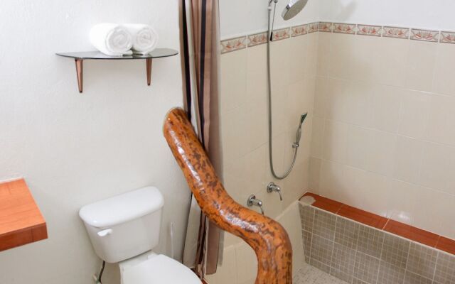 Gilmar Taakbil Luum Lojam Villas, Suites & Spa