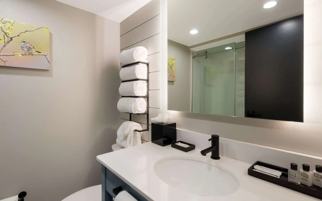 Graystone Lodge, Ascend Hotel Collection