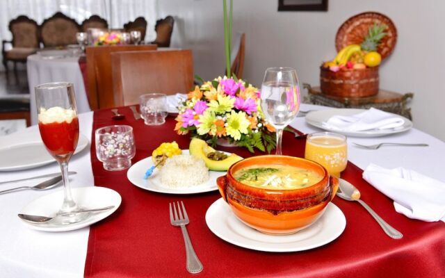 CM House - Hotel Moreno