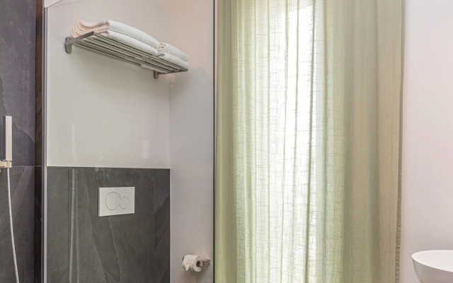 Icon H 205 Suite Micro-living
