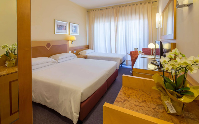 Best Western Hotel I Triangoli