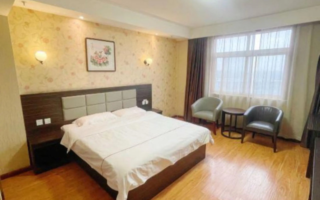 Super 8 Hotel (Shenzhou Changjiang East Road)