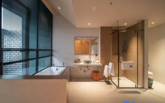 Rooftop Aimu Hotel