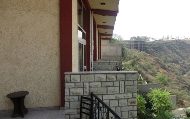 Asham Africa Hotel and Resort