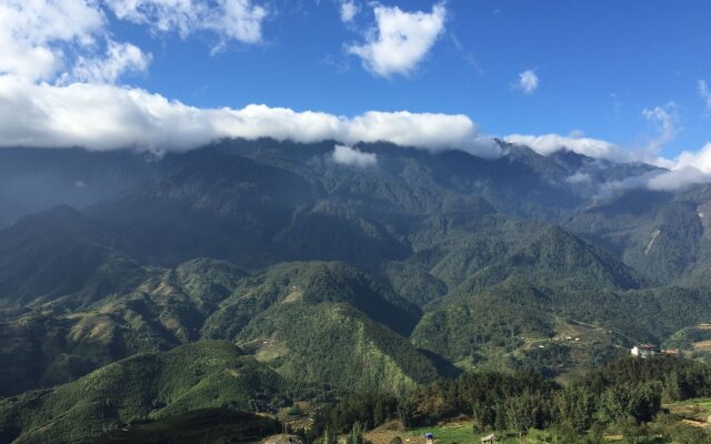 Sapa Hills Hotel
