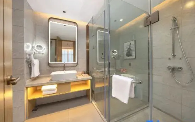 Vienna Hotel (Yumen)
