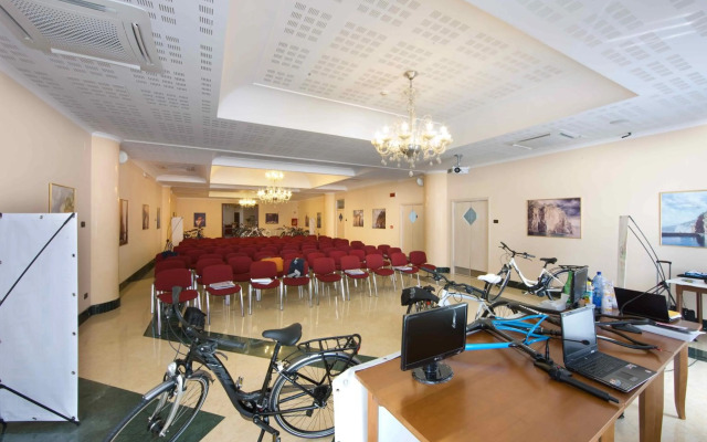 Ulisse Deluxe Hostel