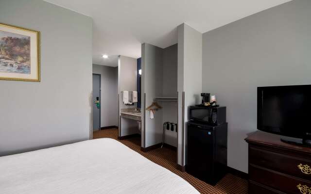 Quality Inn & Suites Oklahoma City North