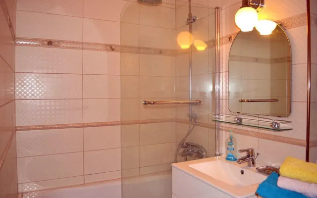 Central Market Apartment